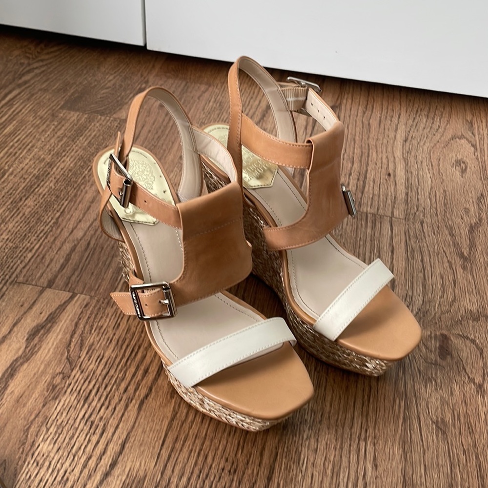 Vince Camuto espadrille / platform / wedge sandal